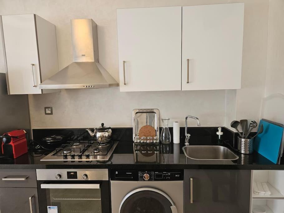 Très bel appartement en face du parc, près du Novotel Mohammédia Extérieur photo